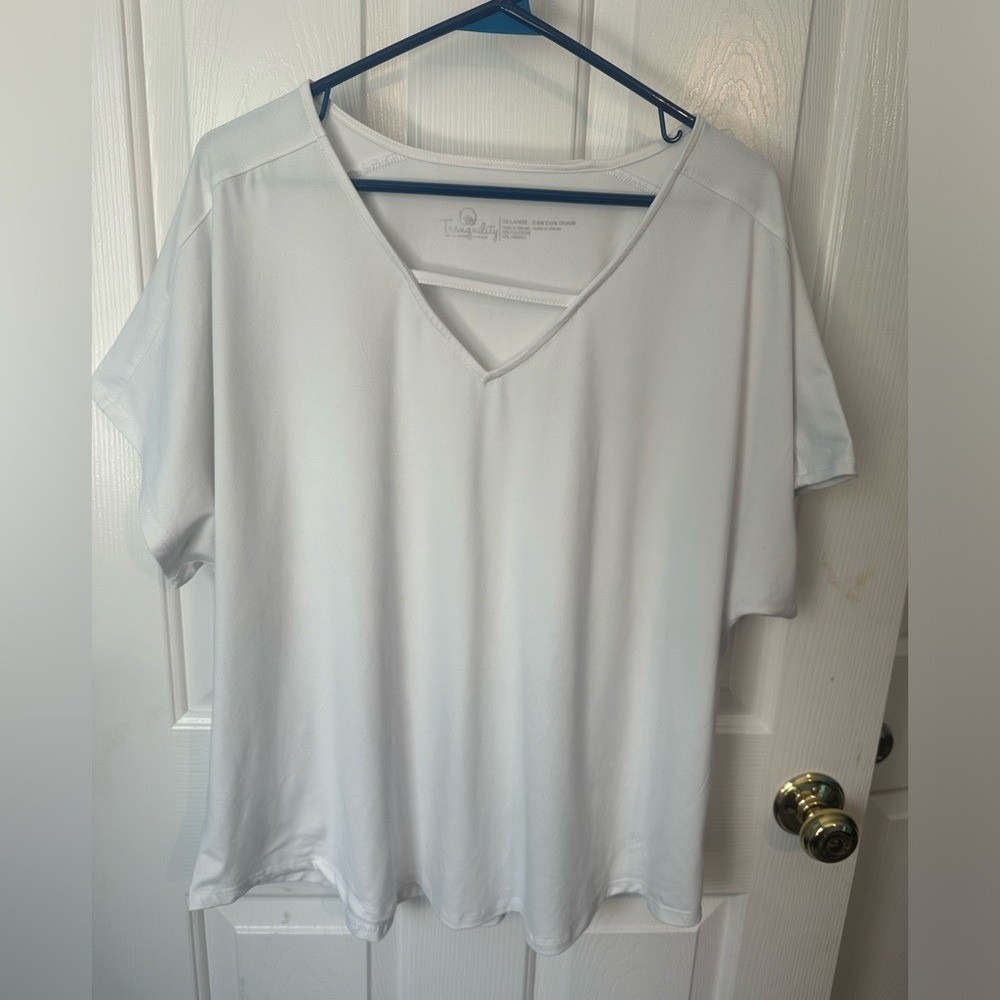 Tranquility by Colorado Clothing White V-Neck Short‎ Sleeve Top XXL